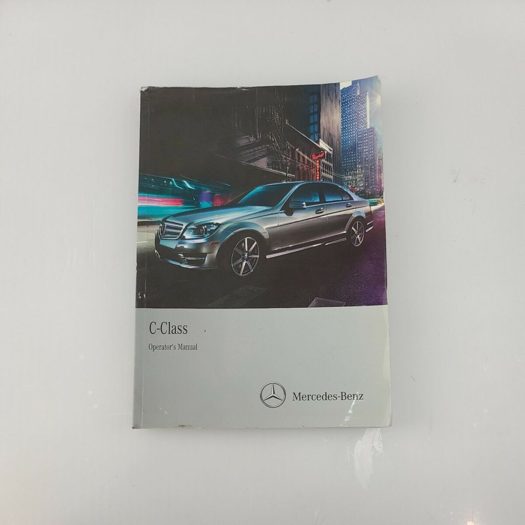 Picture of: Fits Mercedes Benz C-Class Owners Manual Operators Manual Set With  Case  eBay