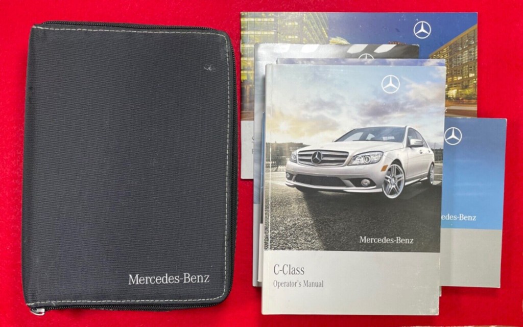 Picture of: Mercedes-Benz C-Class Owners Manual
